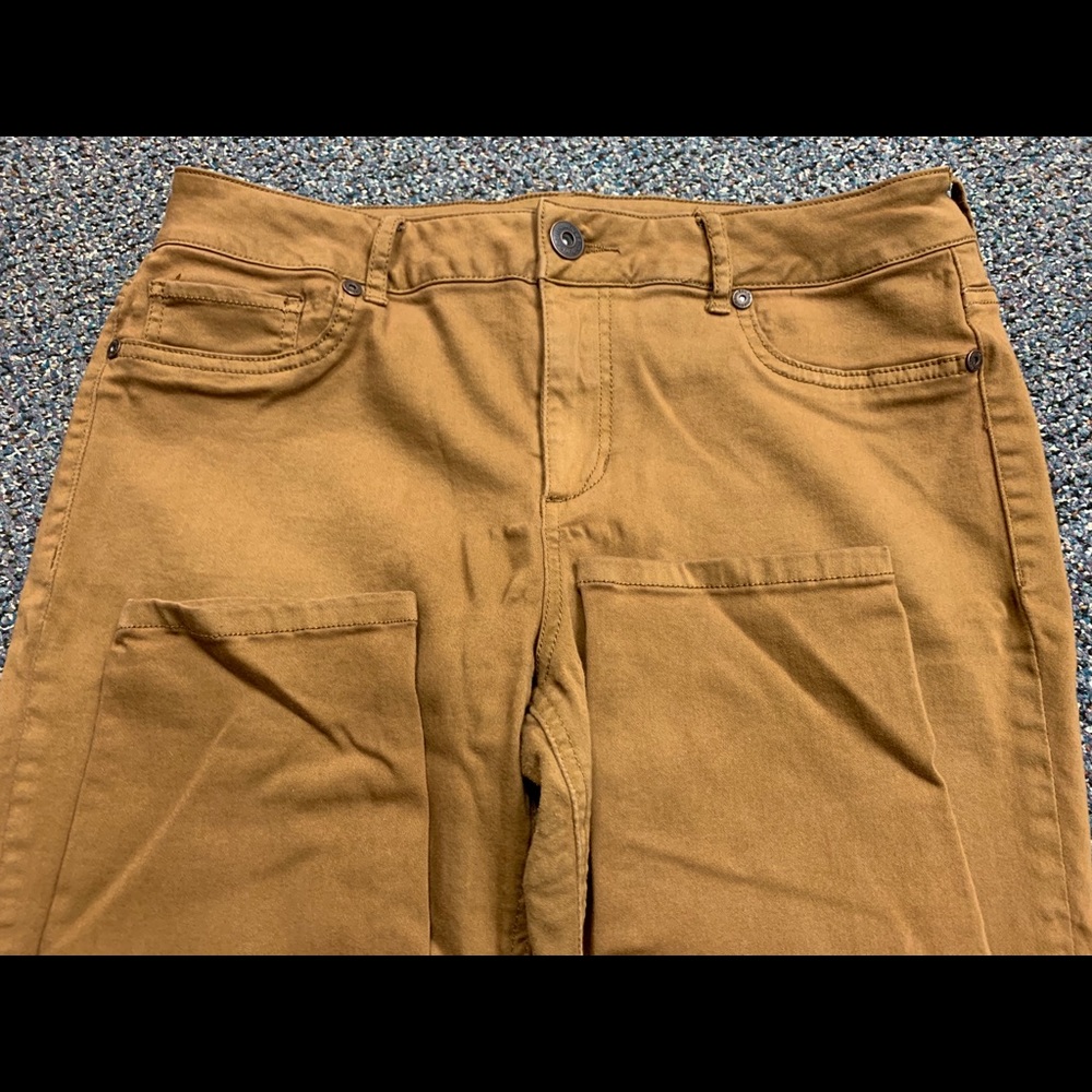 Maurices khaki colored jeggings